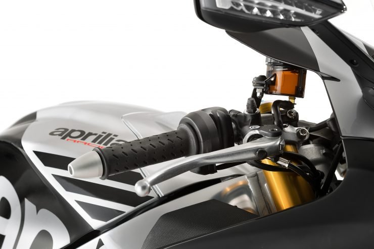APRILIA RSV4
