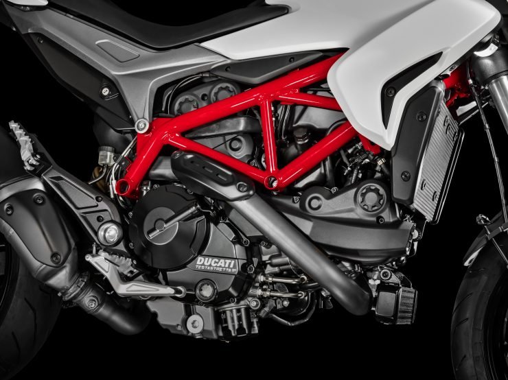 DUCATI HYPERMOTARD 939