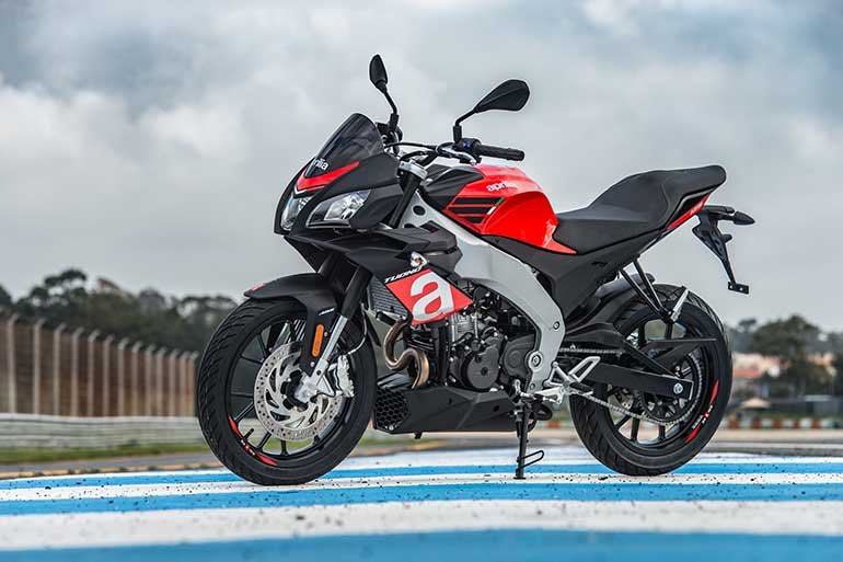 aprilia tuono 125