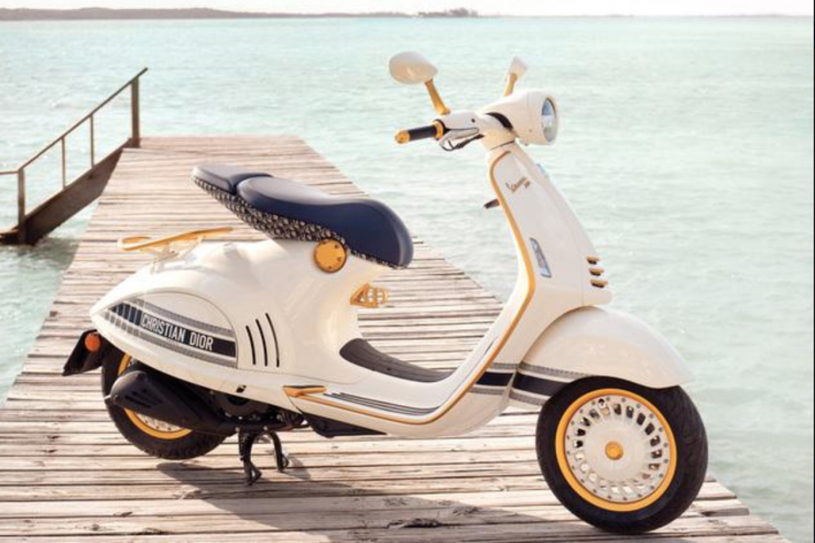 vespa 946