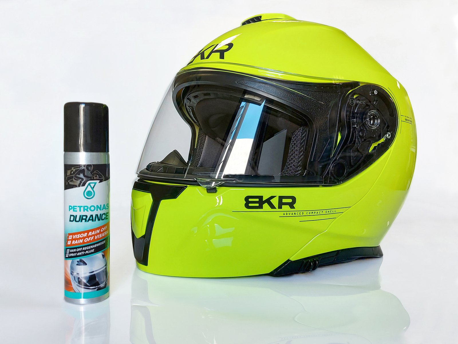 Casco pulito e igienizzato come in MotoGP - Motospia